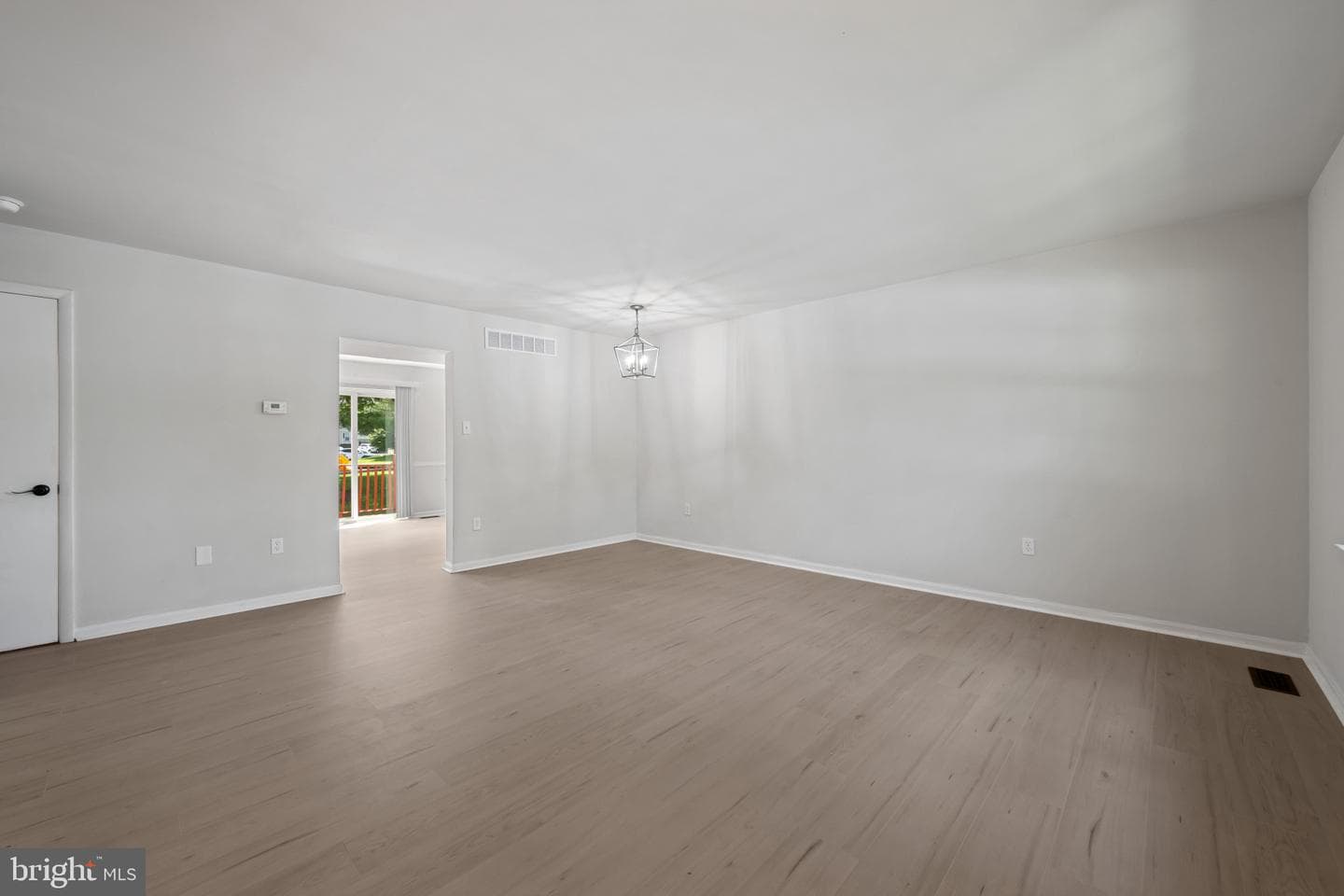 5783 Katsura Court photo 4