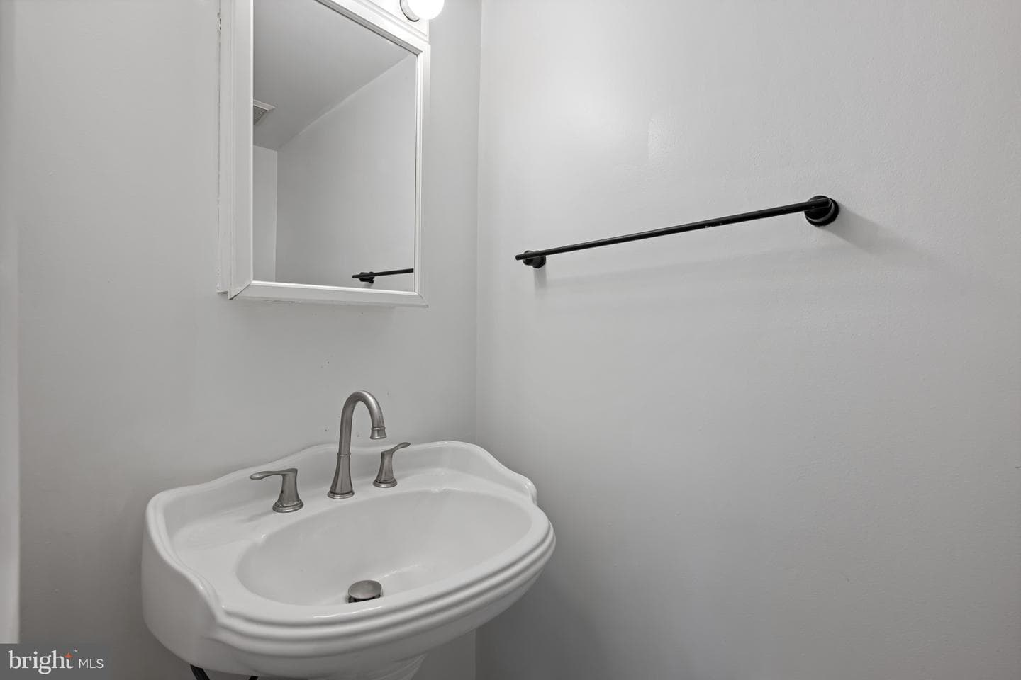 5783 Katsura Court photo 9