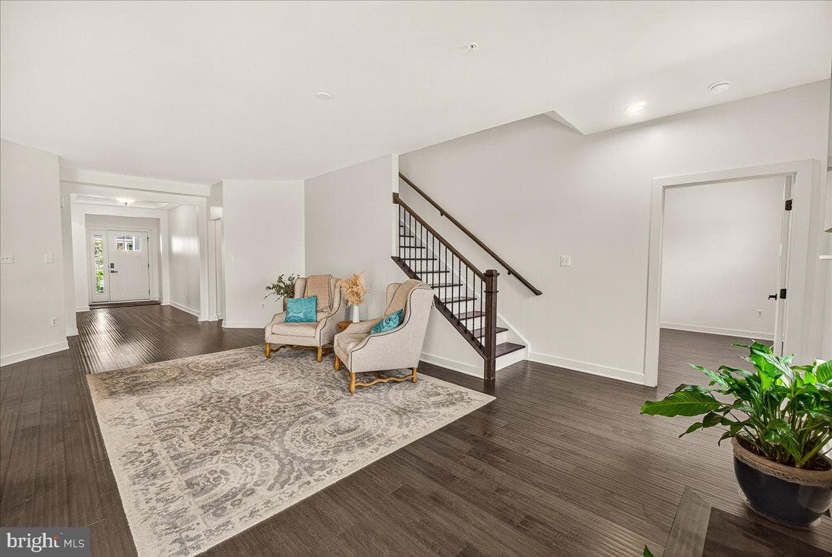 209 Ingalls Drive photo 12