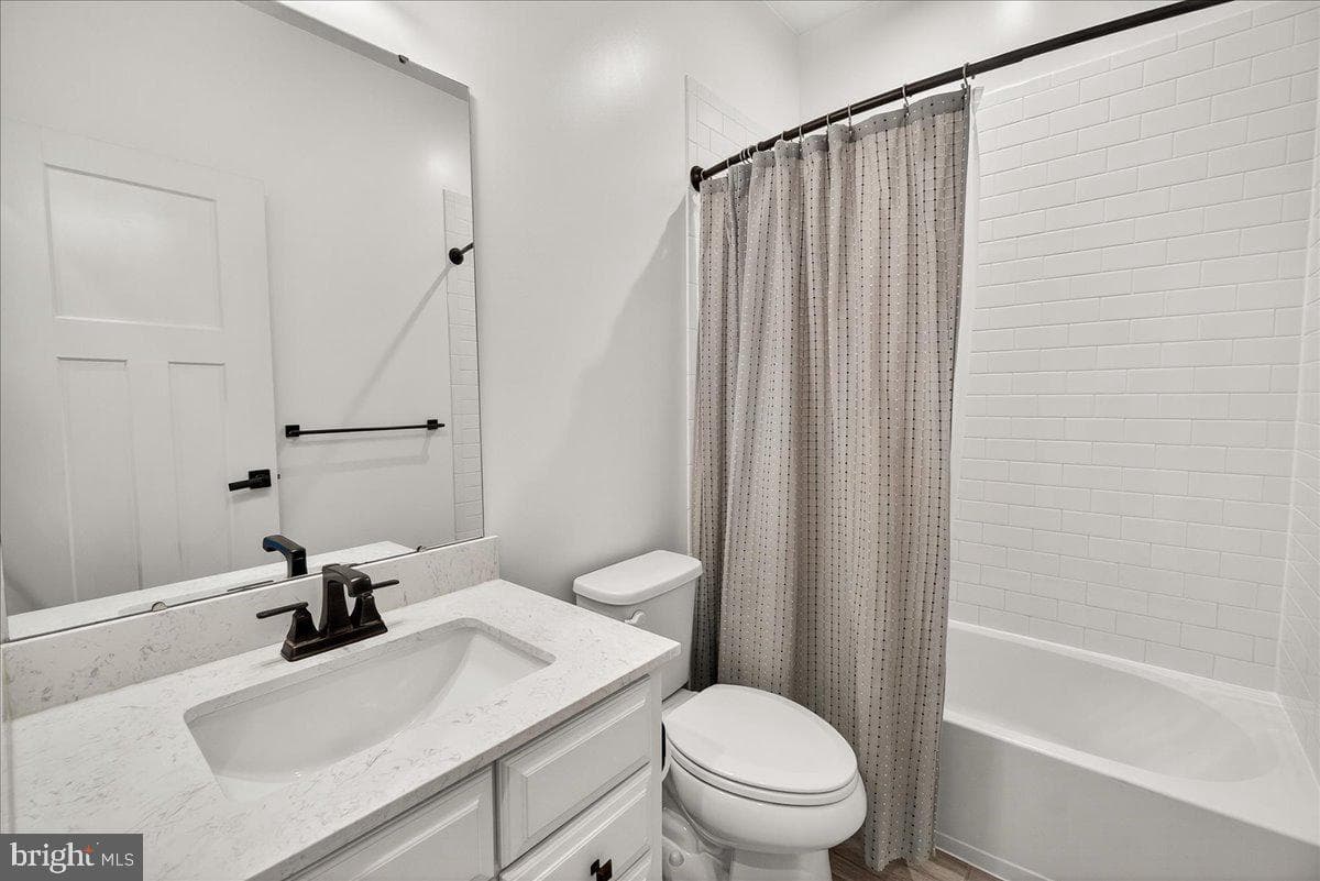 209 Ingalls Drive photo 9