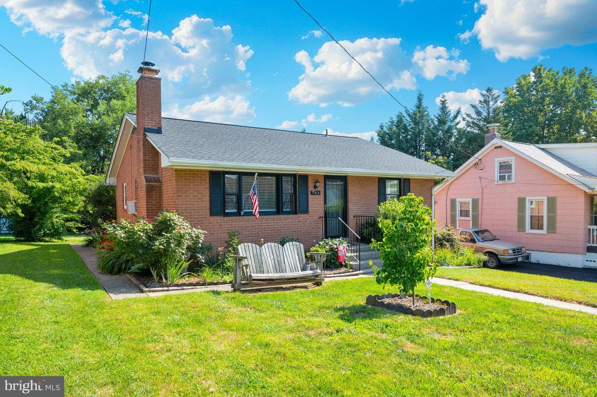 907 Chestnut Street photo 5