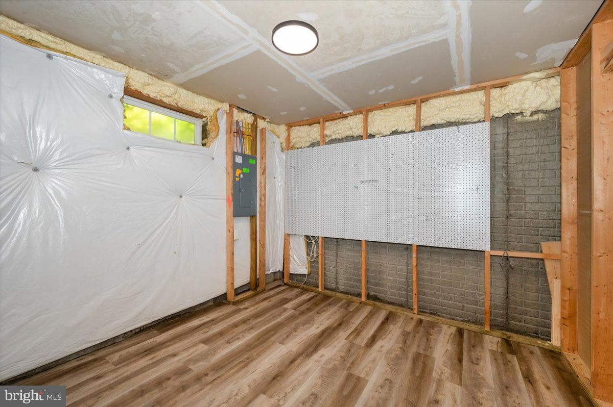 1806 Wheyfield Drive photo 43