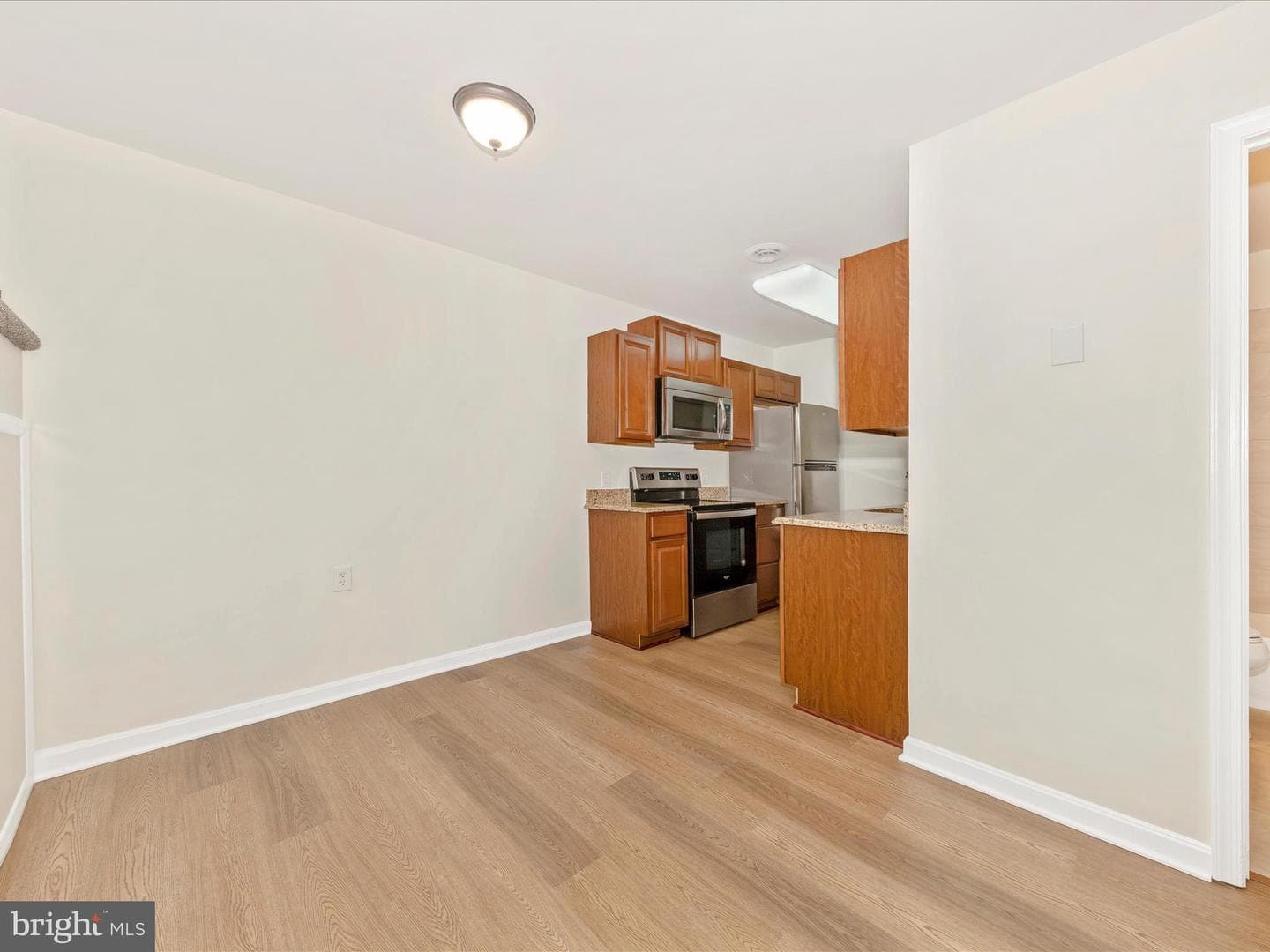 5702 Lavender Plaza #c photo 11