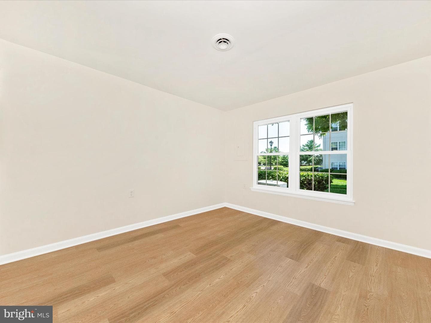 5702 Lavender Plaza #c photo 18
