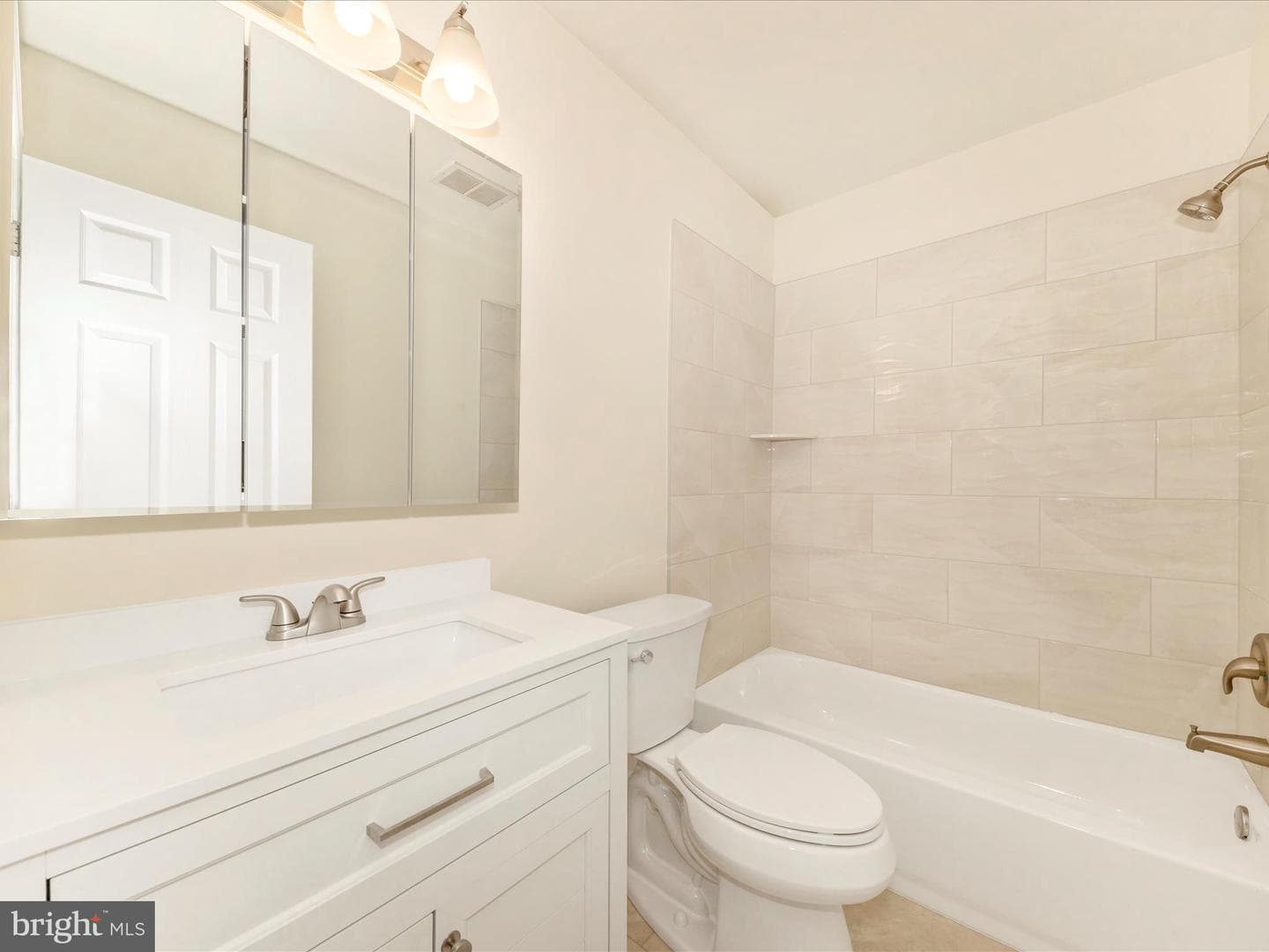 5702 Lavender Plaza #c photo 22