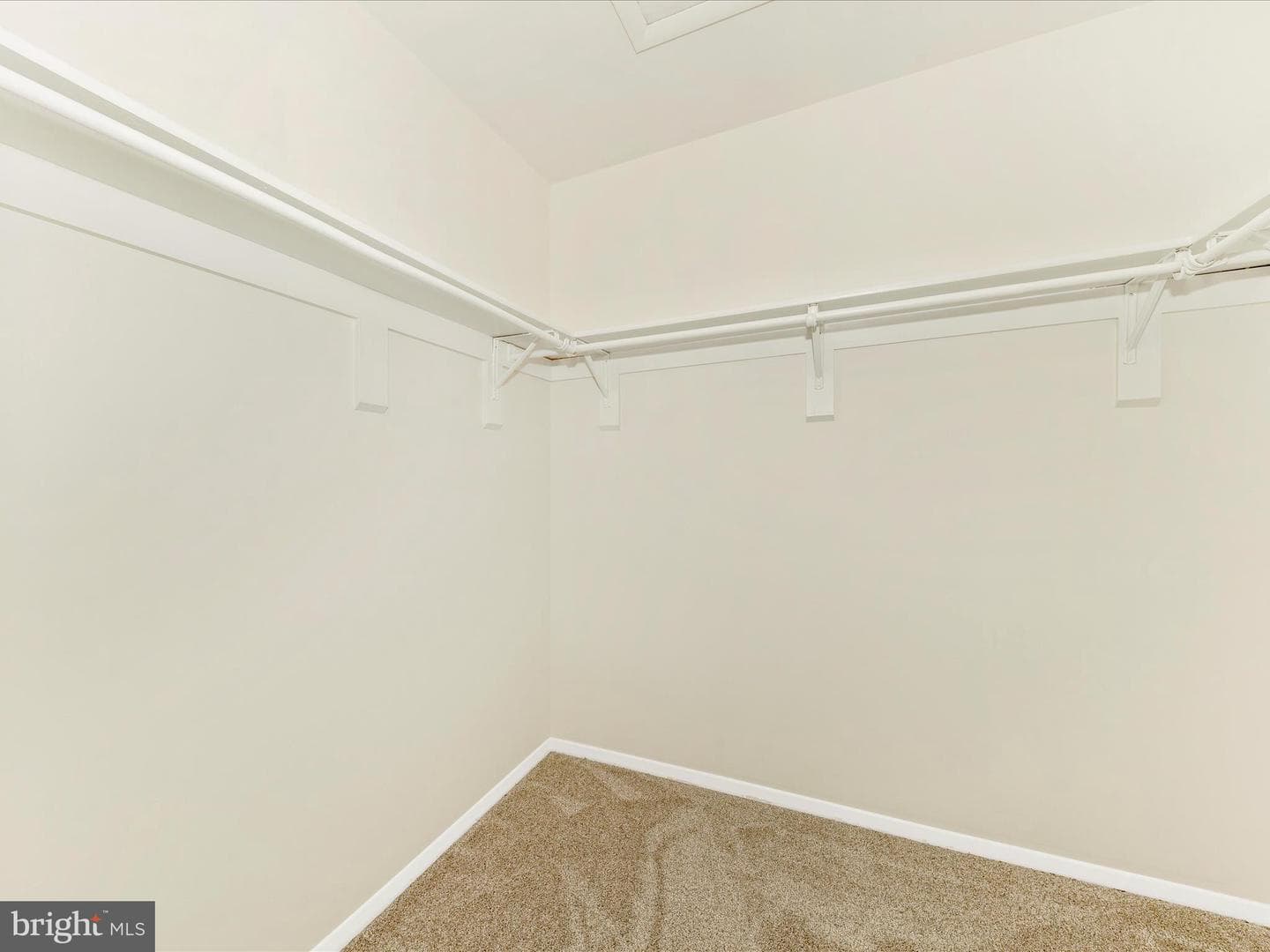 5702 Lavender Plaza #c photo 31
