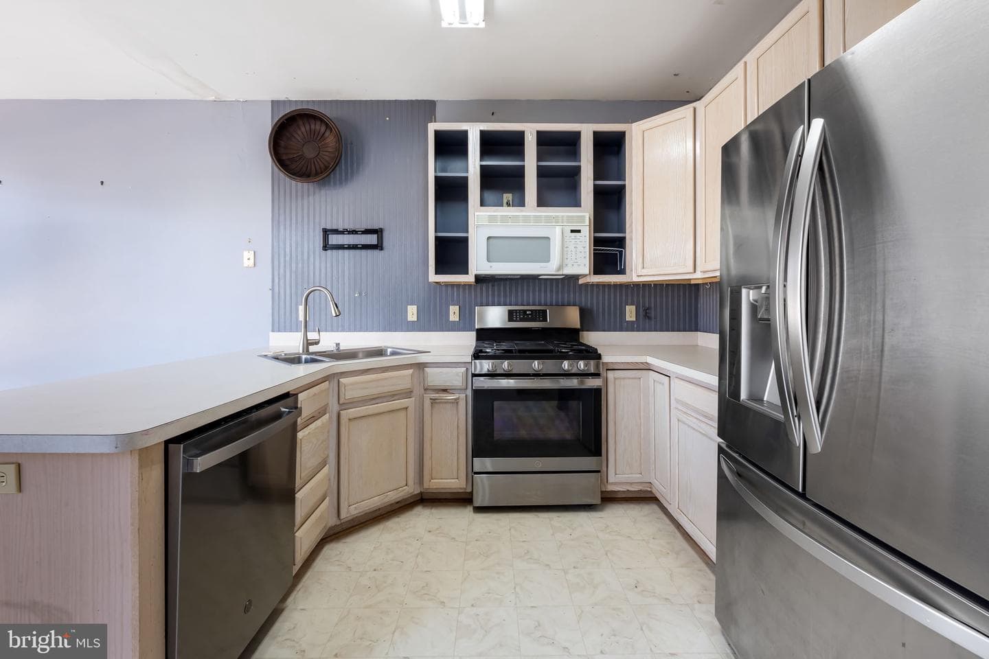 2229 Village Square Road photo 9