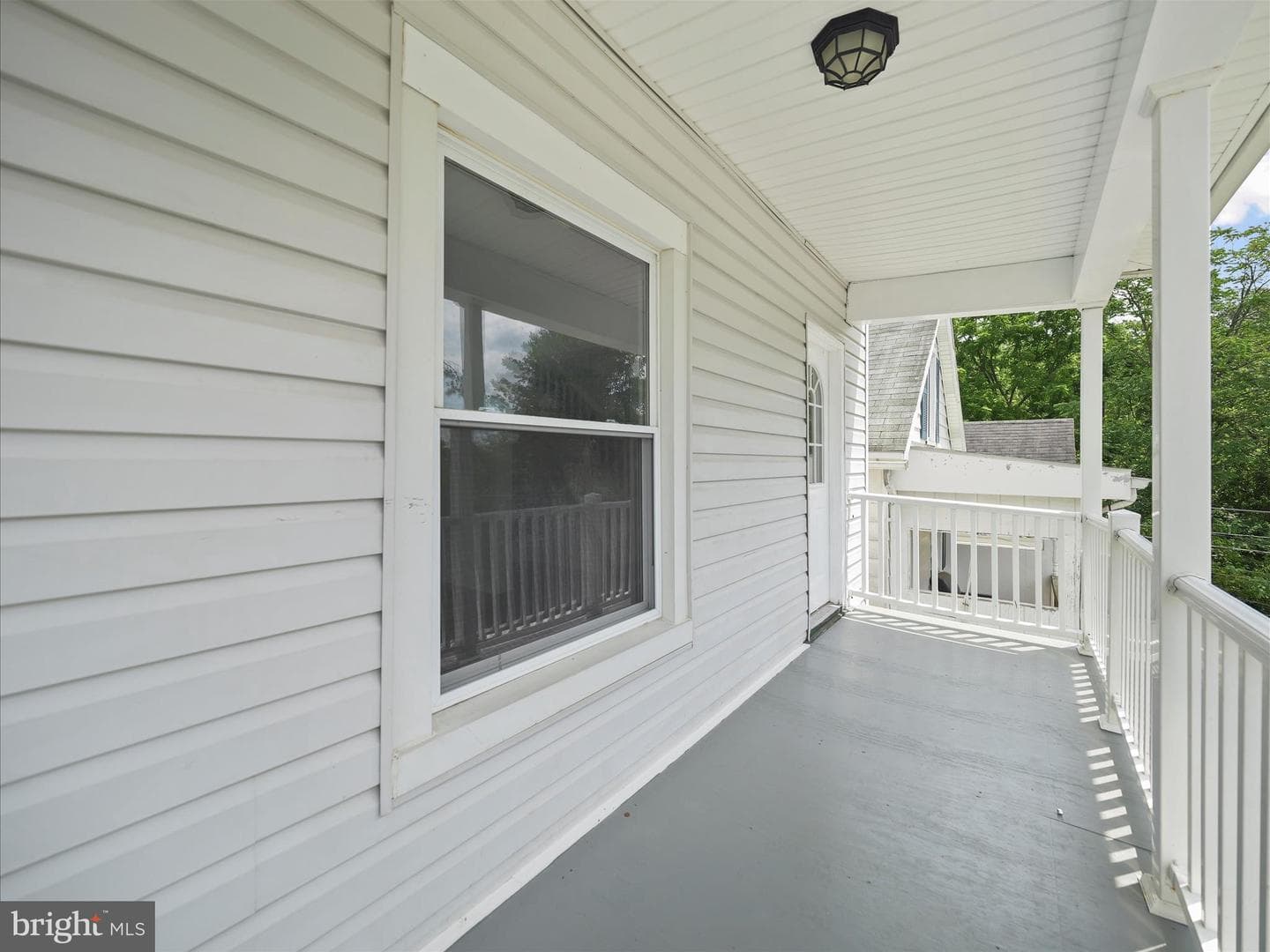 37 E C Street photo 23