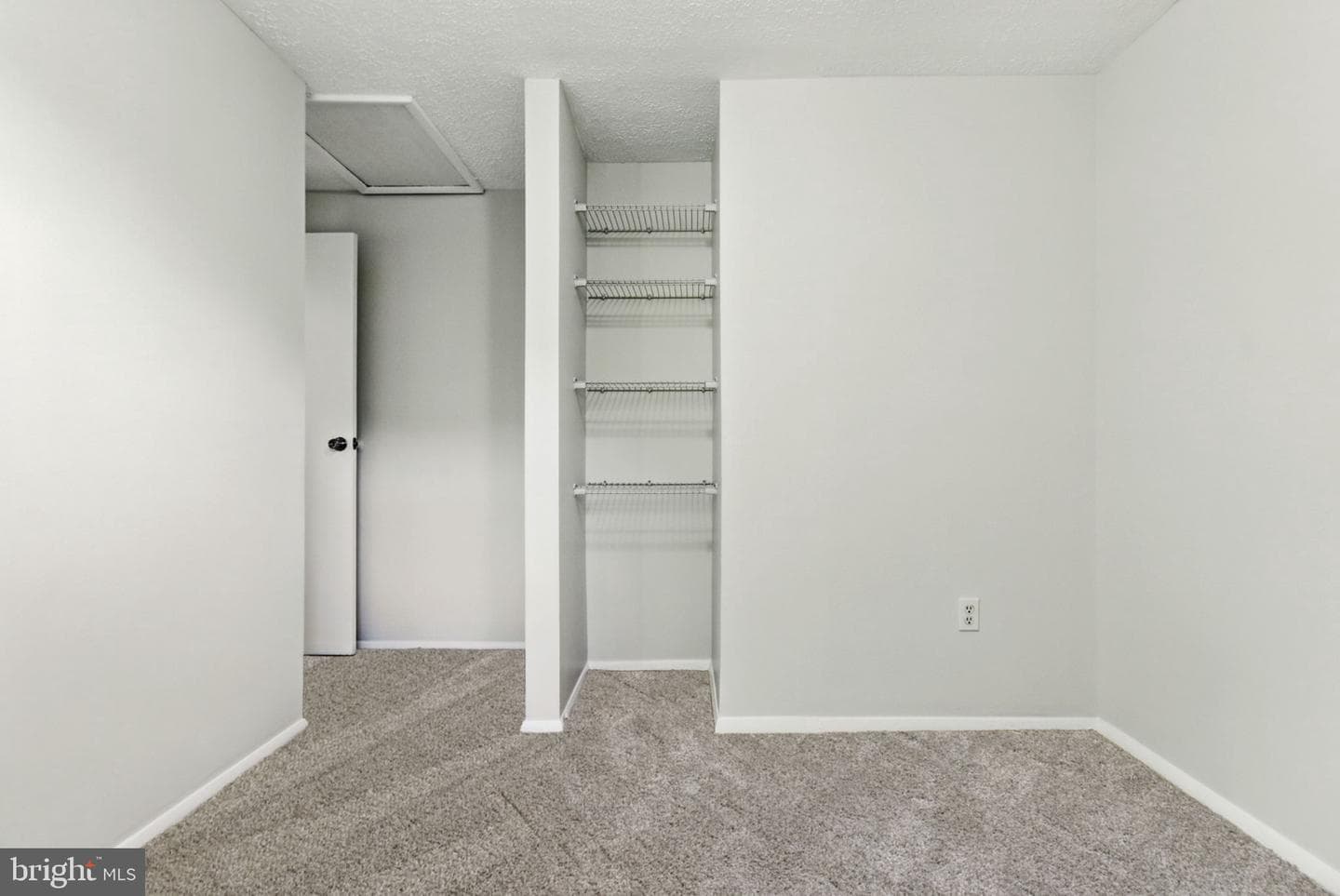 165 Fairfield Drive photo 21