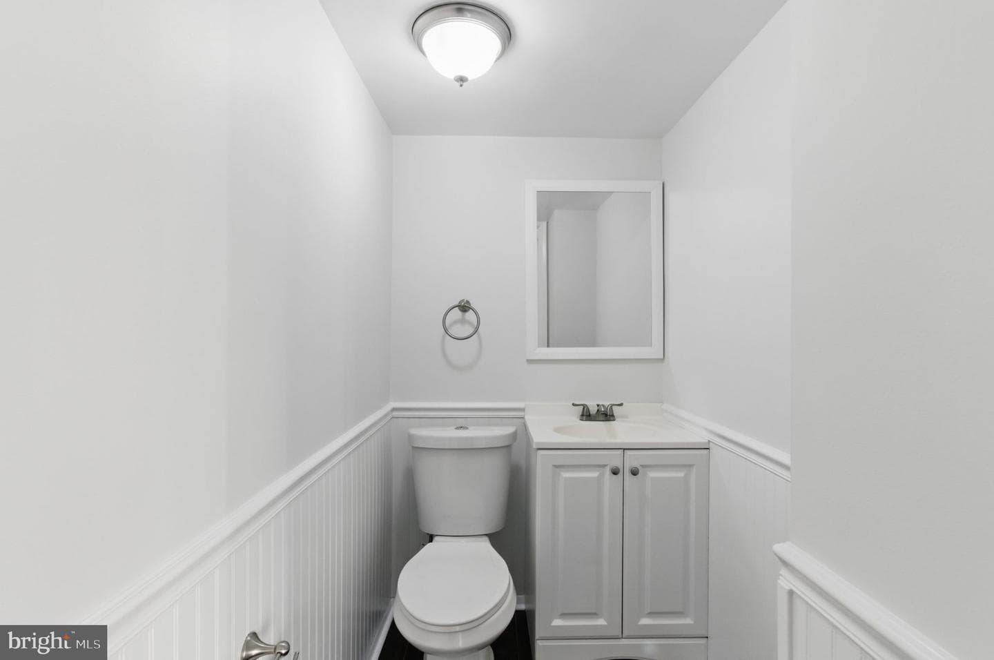 165 Fairfield Drive photo 8