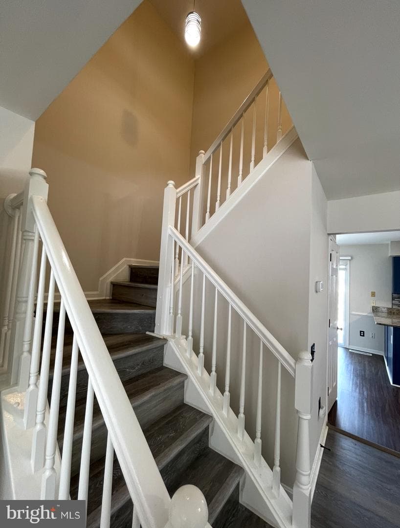 5607 Ashburn Terrace photo 10