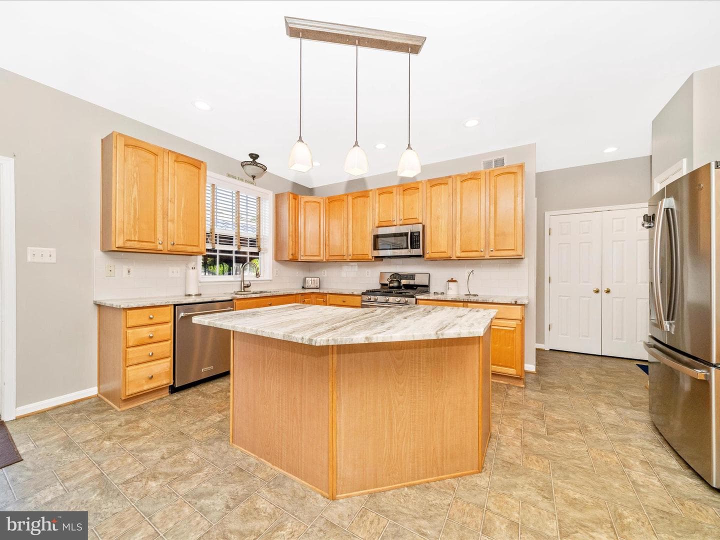 2809 Decatur Drive photo 9