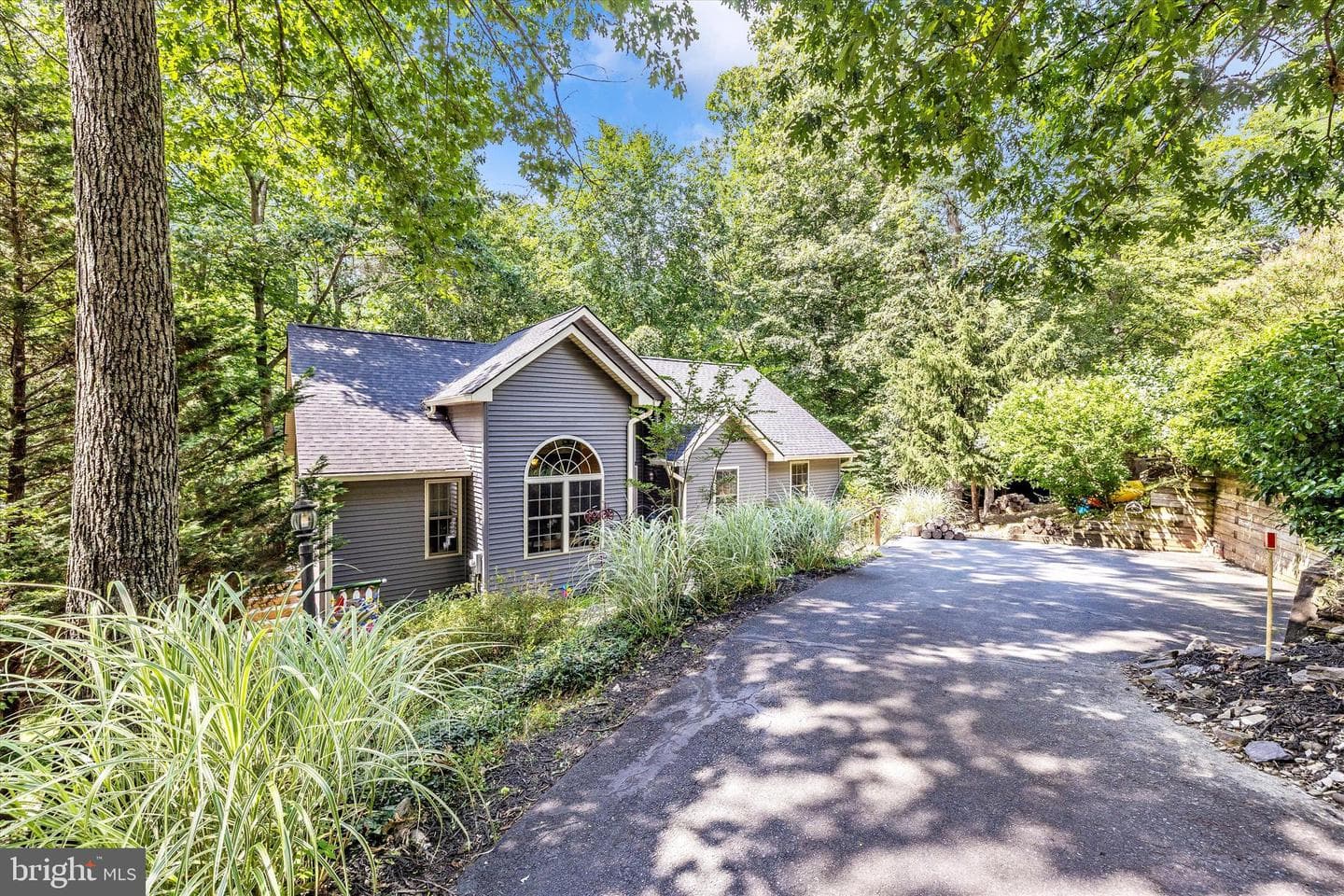 6776 Balmoral Ridge photo 2