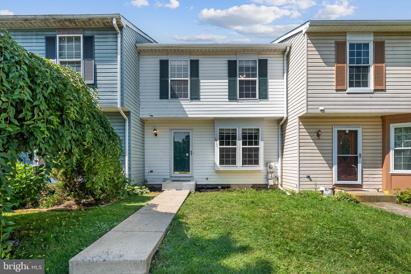 6737 Black Duck Court