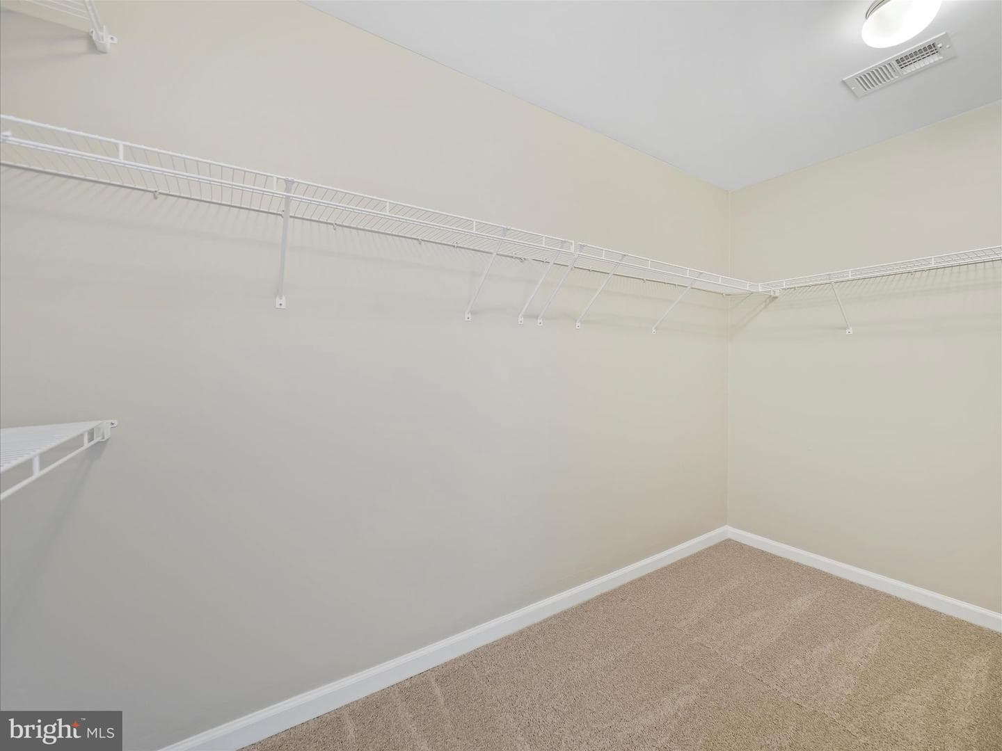 179 Fiona Way photo 22