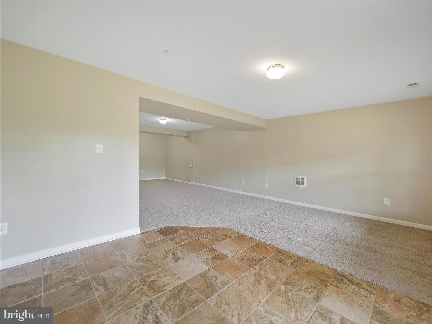 179 Fiona Way photo 31