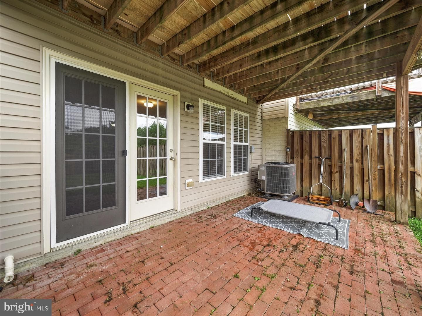 179 Fiona Way photo 35