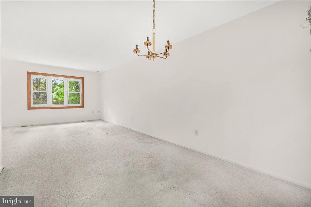 5635 Catoctin Ridge Drive photo 8