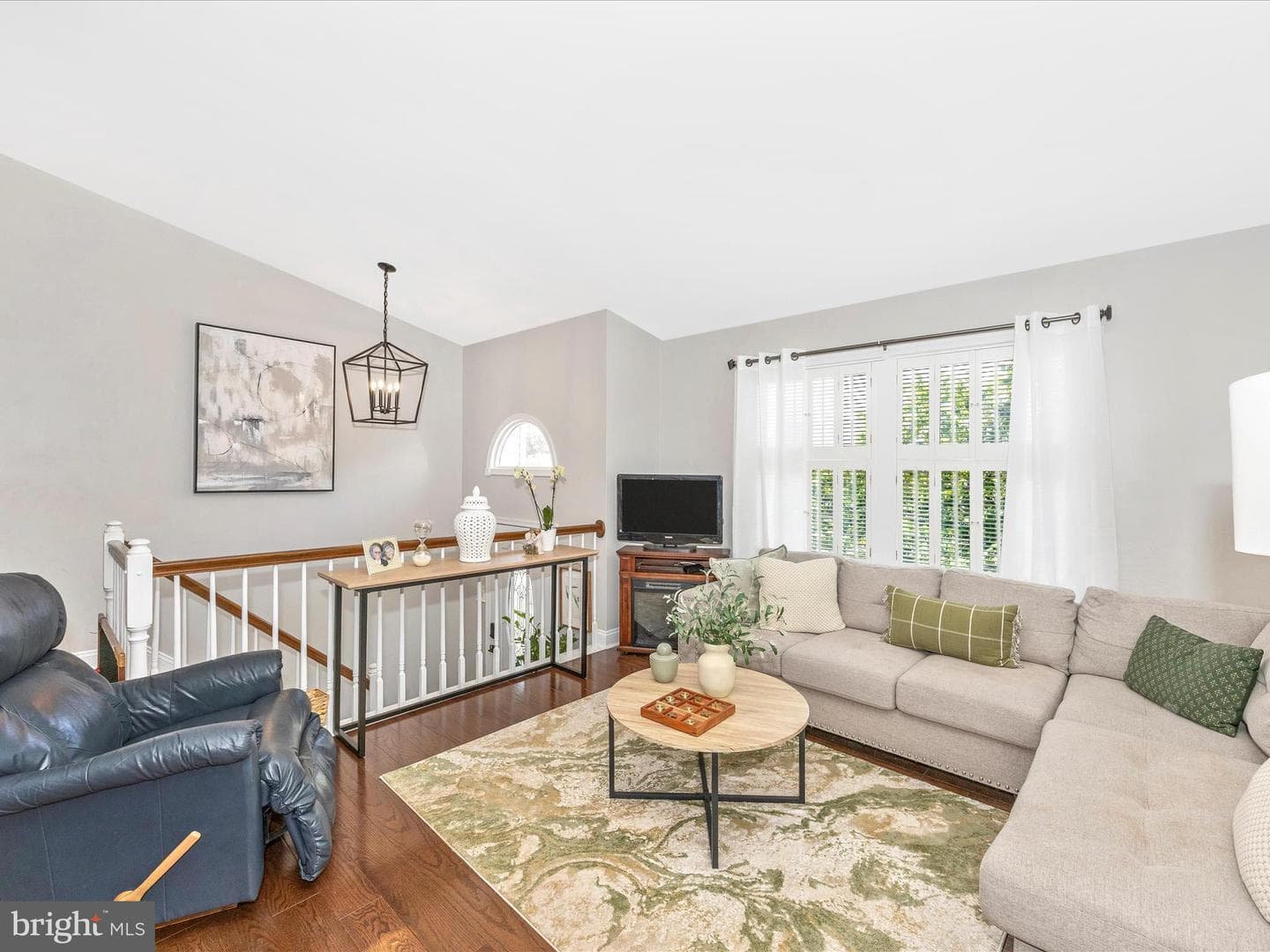 110 Victor Drive photo 6