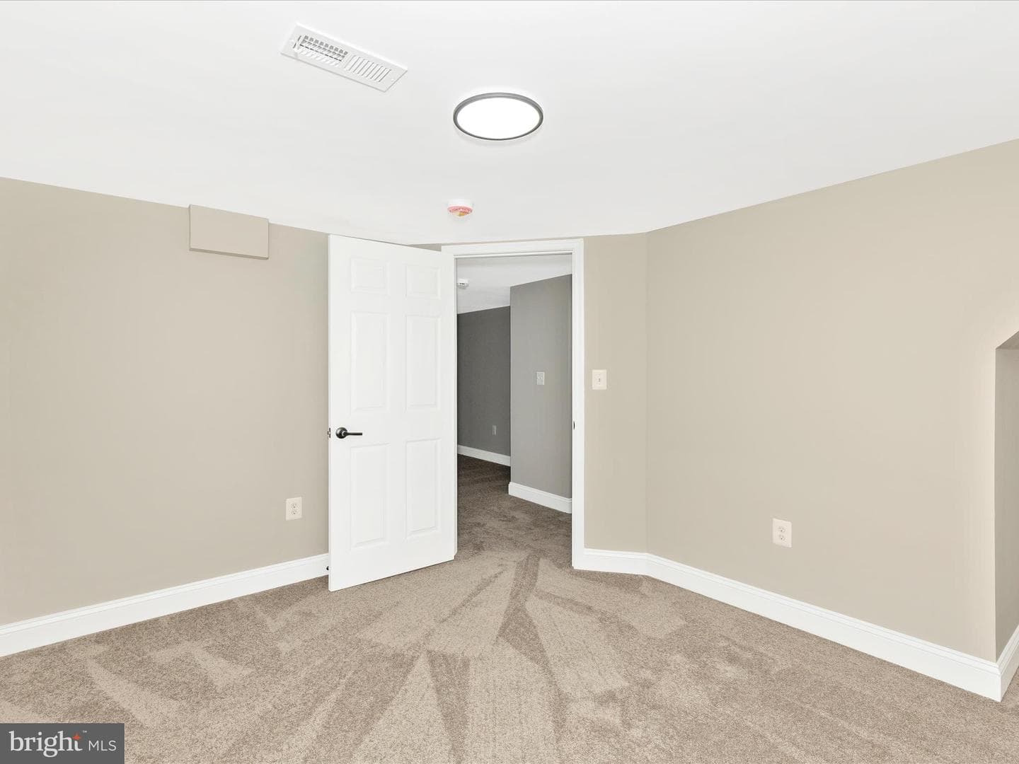 6113 Quinn Orchard Road photo 24