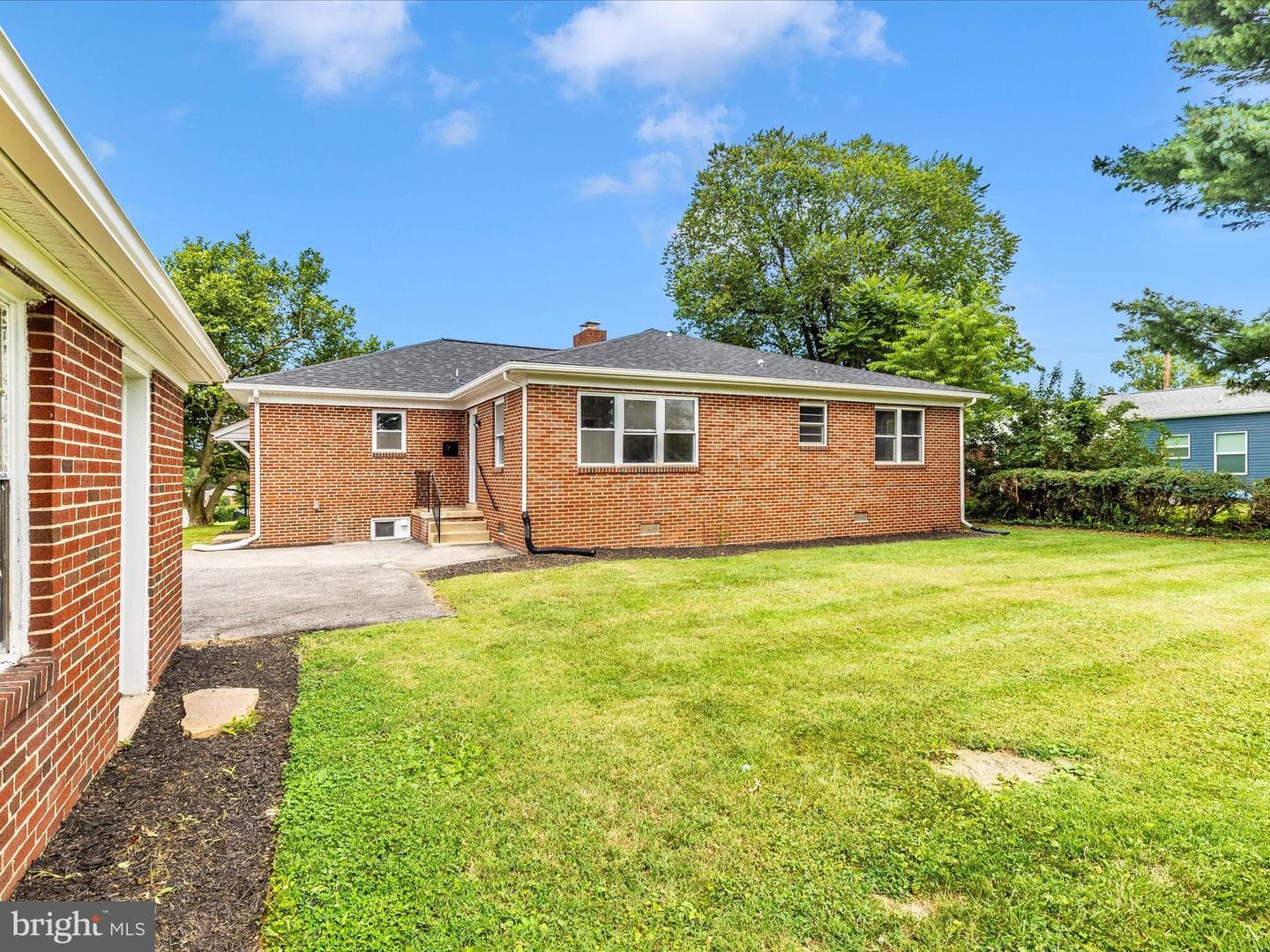 6113 Quinn Orchard Road photo 27