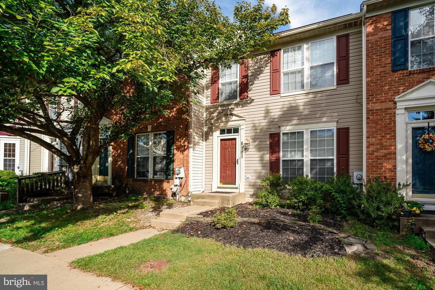 6103 Newport Terrace photo 1