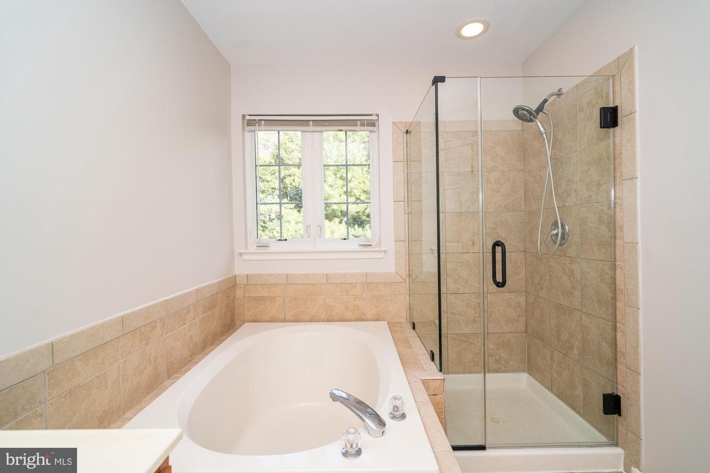 6103 Newport Terrace photo 22