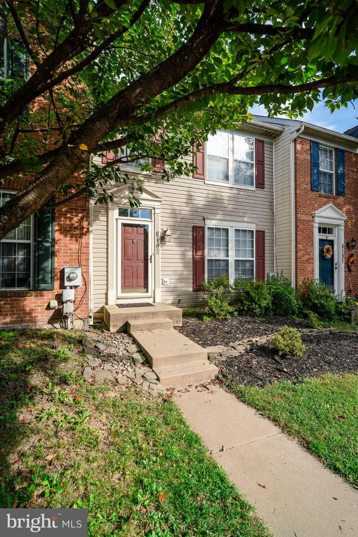 6103 Newport Terrace photo 3