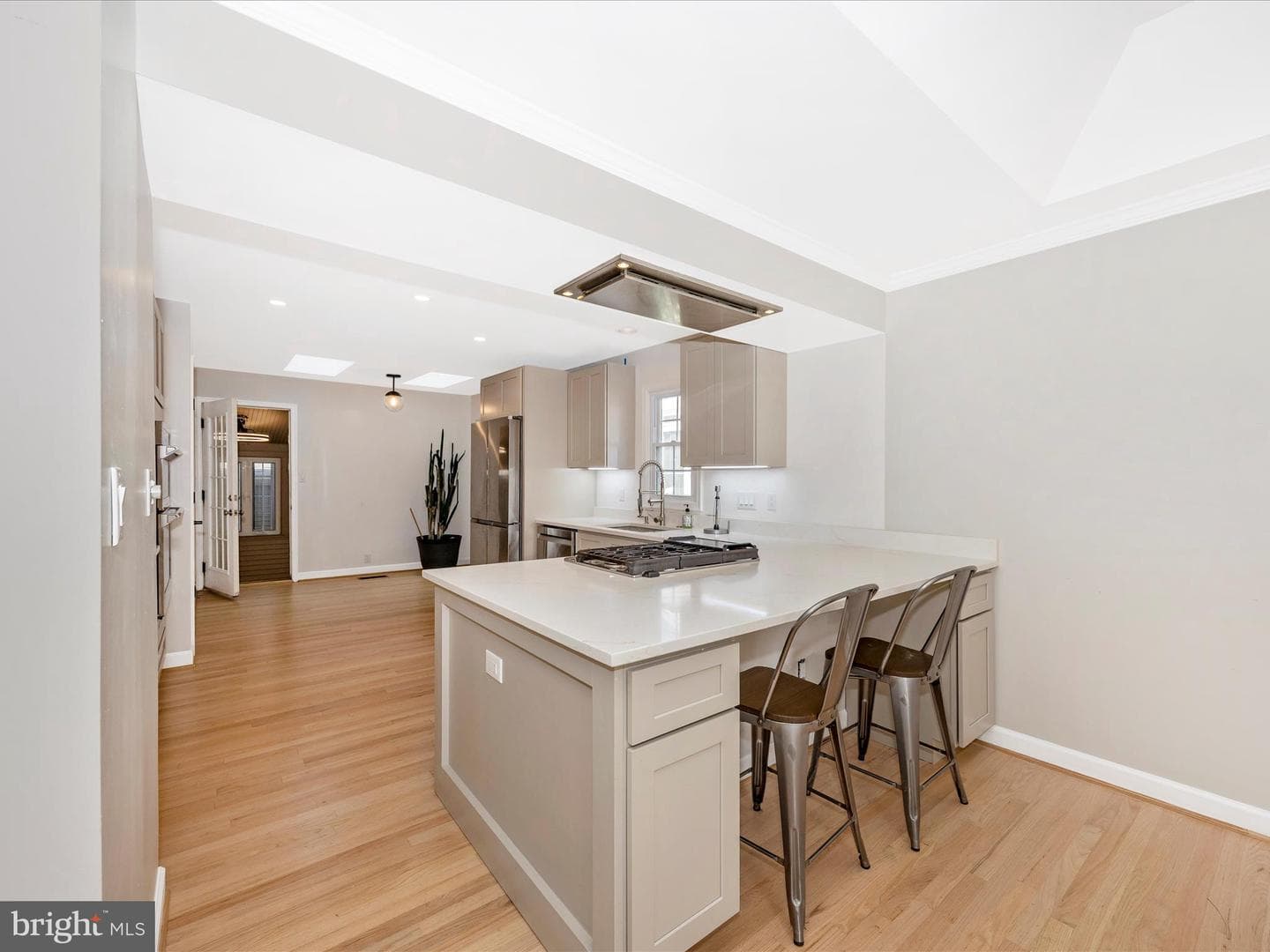 2478 5 Shillings Road photo 9