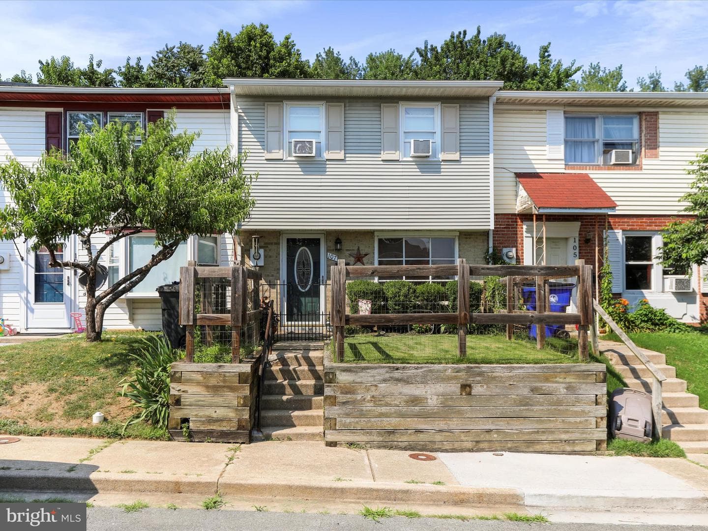 107 W Orndorff Drive W photo 1