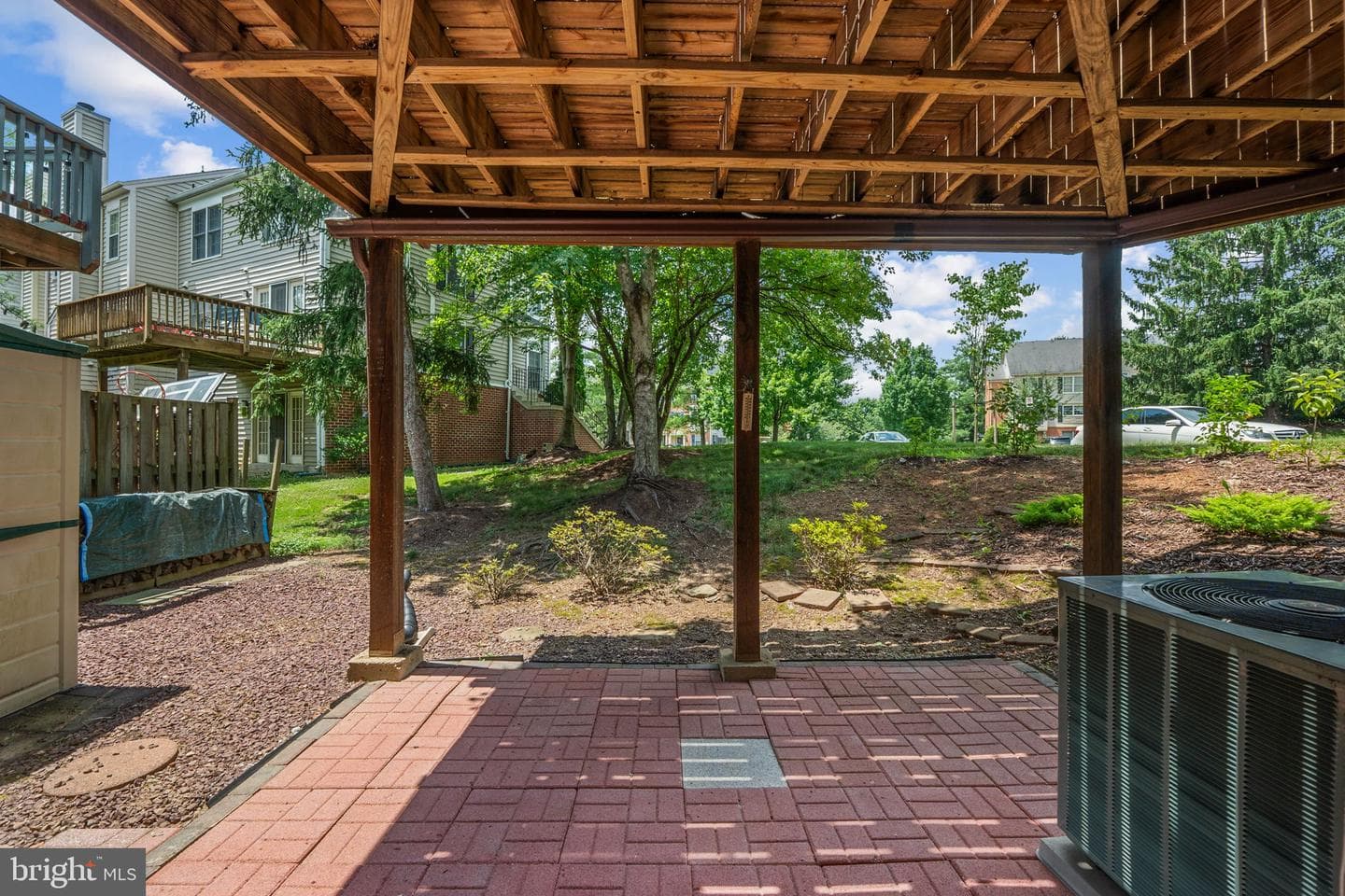 121 Long Acre Court photo 28