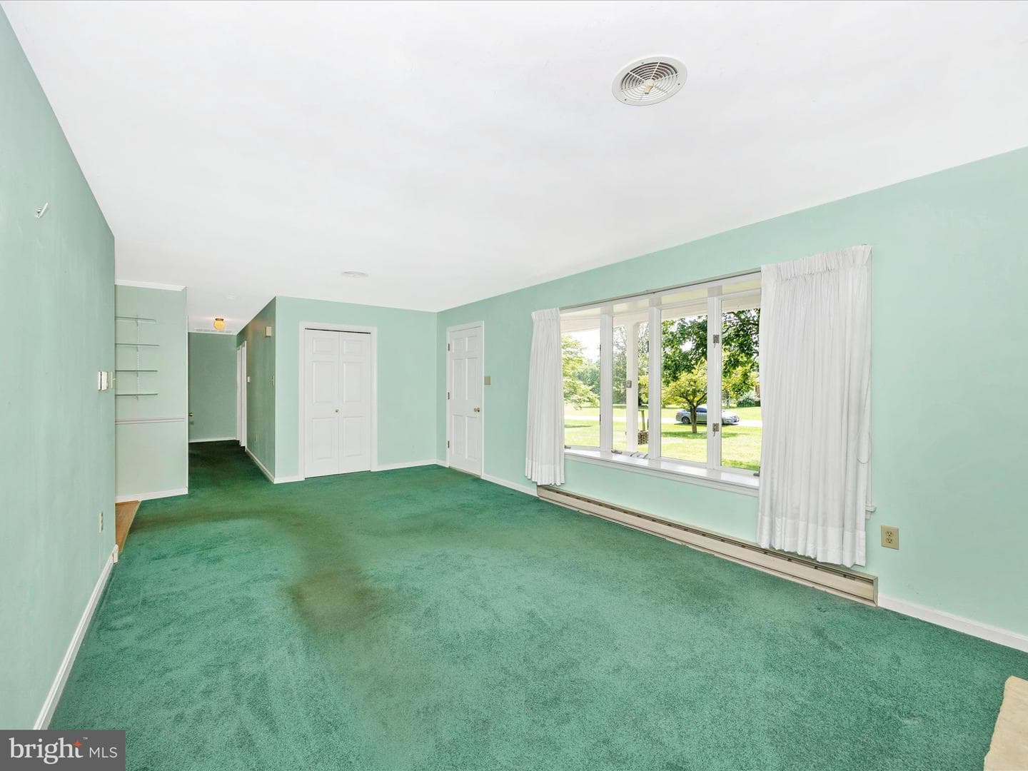 9079 Dawn Court photo 5
