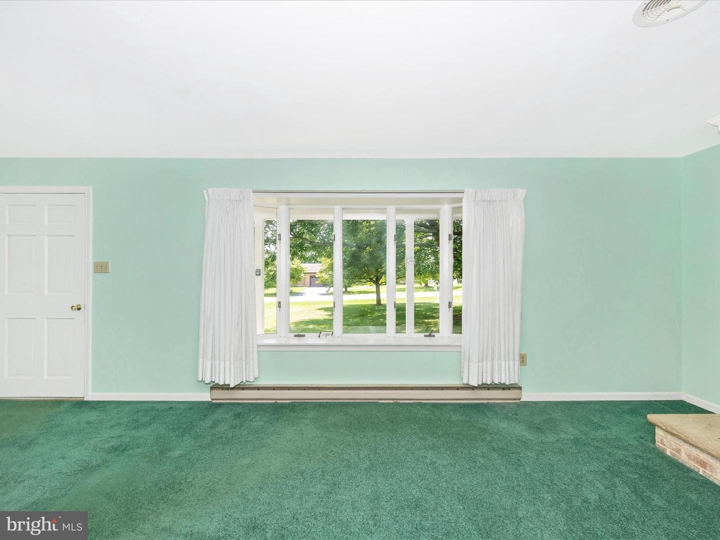 9079 Dawn Court photo 7