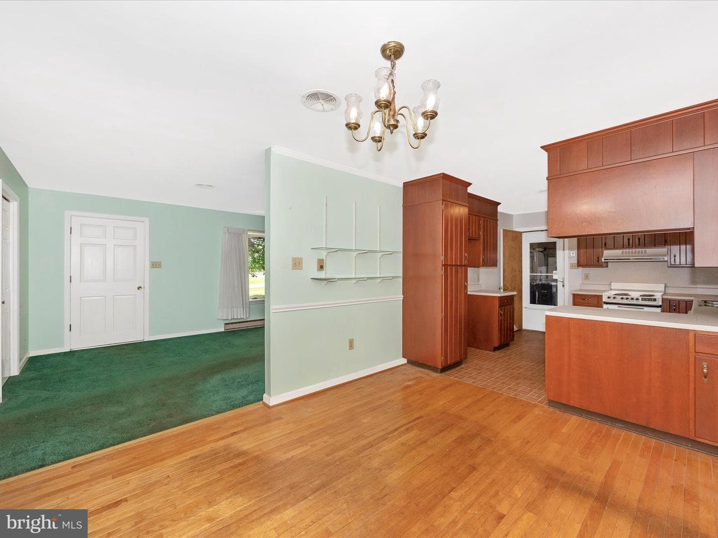 9079 Dawn Court photo 9