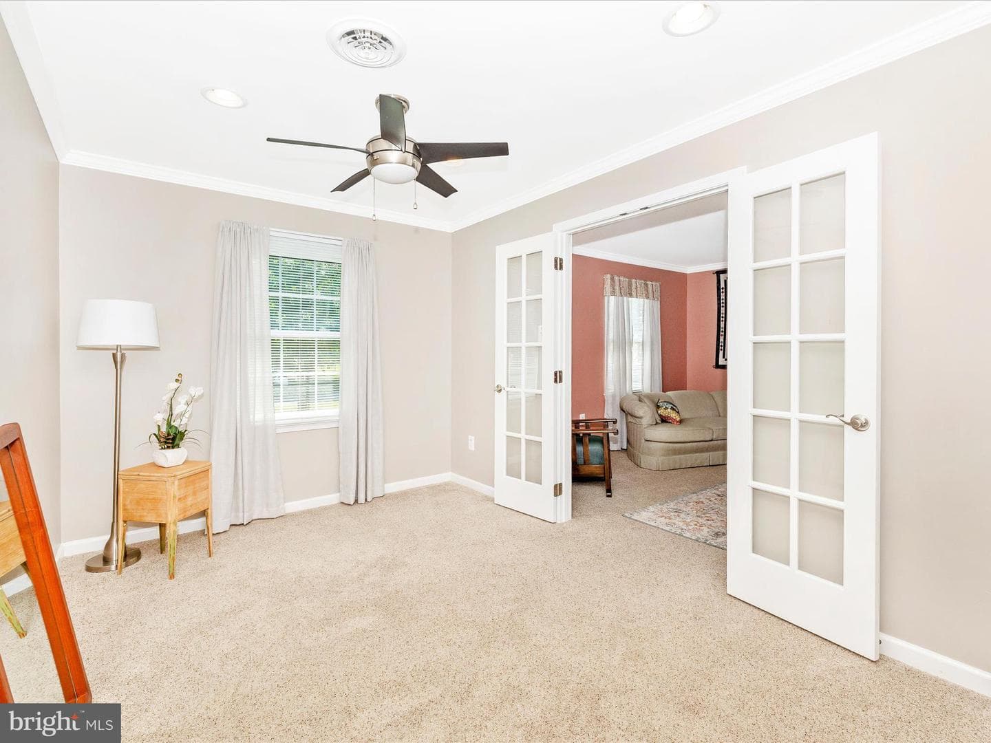 8102 Glendale Drive photo 11