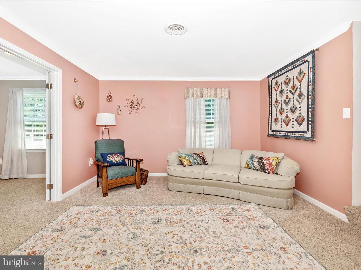 8102 Glendale Drive photo 12