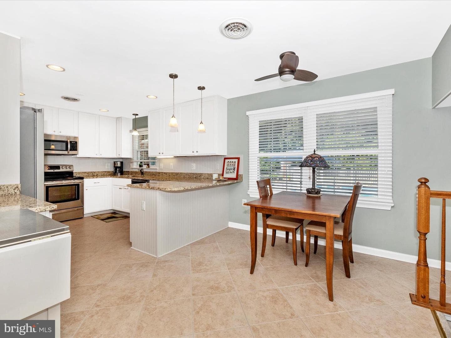 8102 Glendale Drive photo 22
