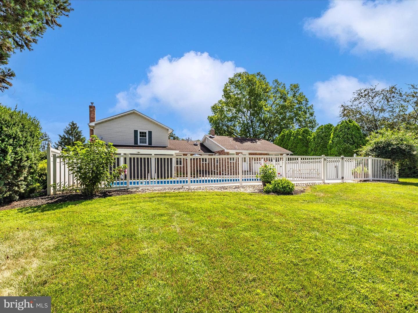 8102 Glendale Drive photo 54