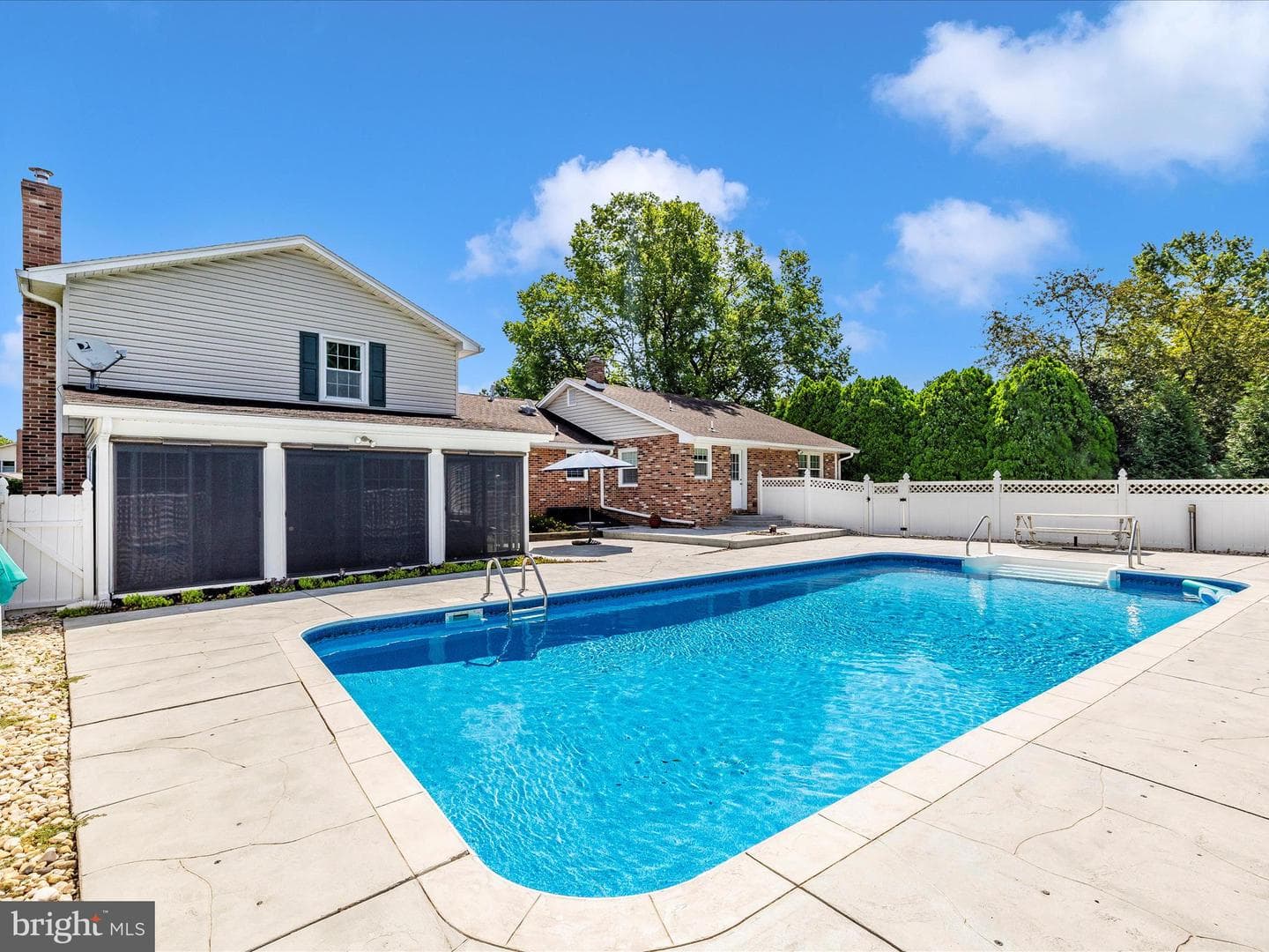 8102 Glendale Drive photo 58
