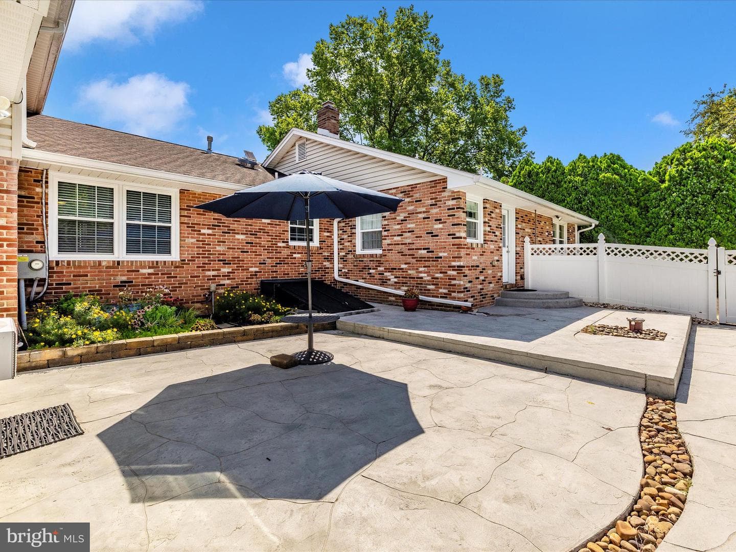 8102 Glendale Drive photo 6