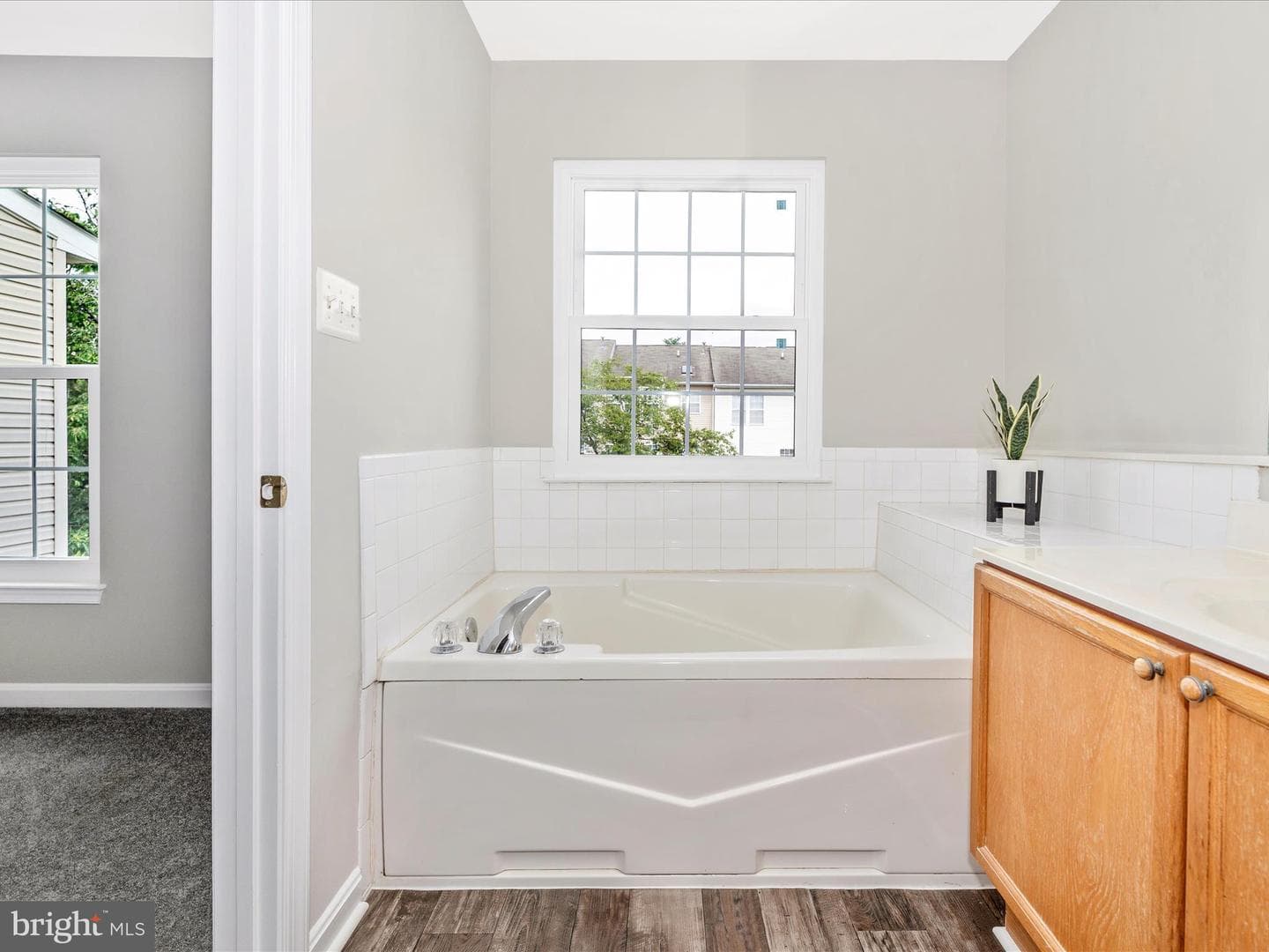 2430 Huntwood Court photo 42