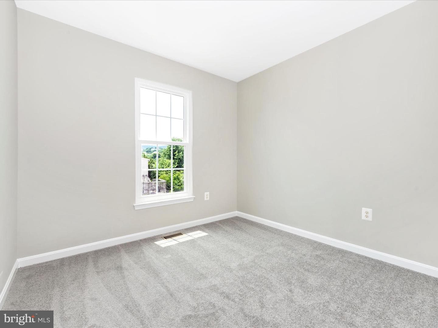 2430 Huntwood Court photo 44