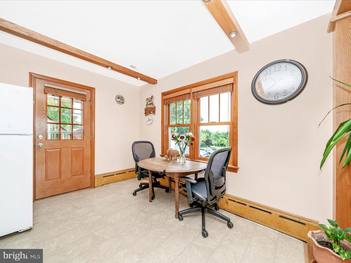 9523 Liberty Road photo 16