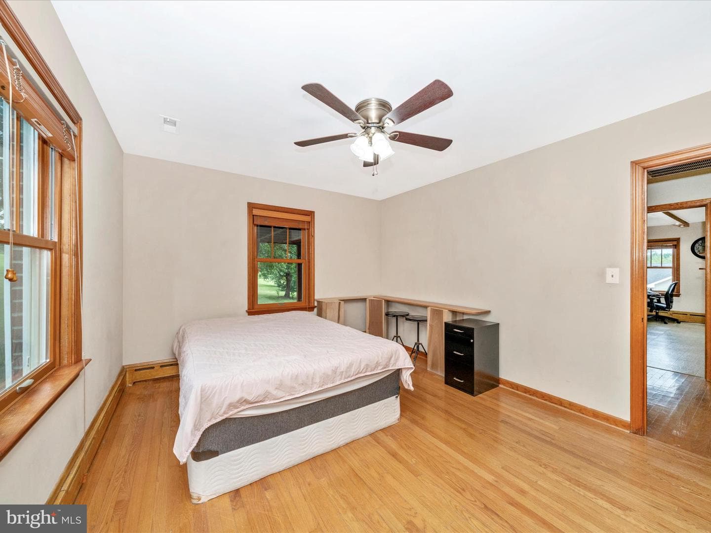 9523 Liberty Road photo 25
