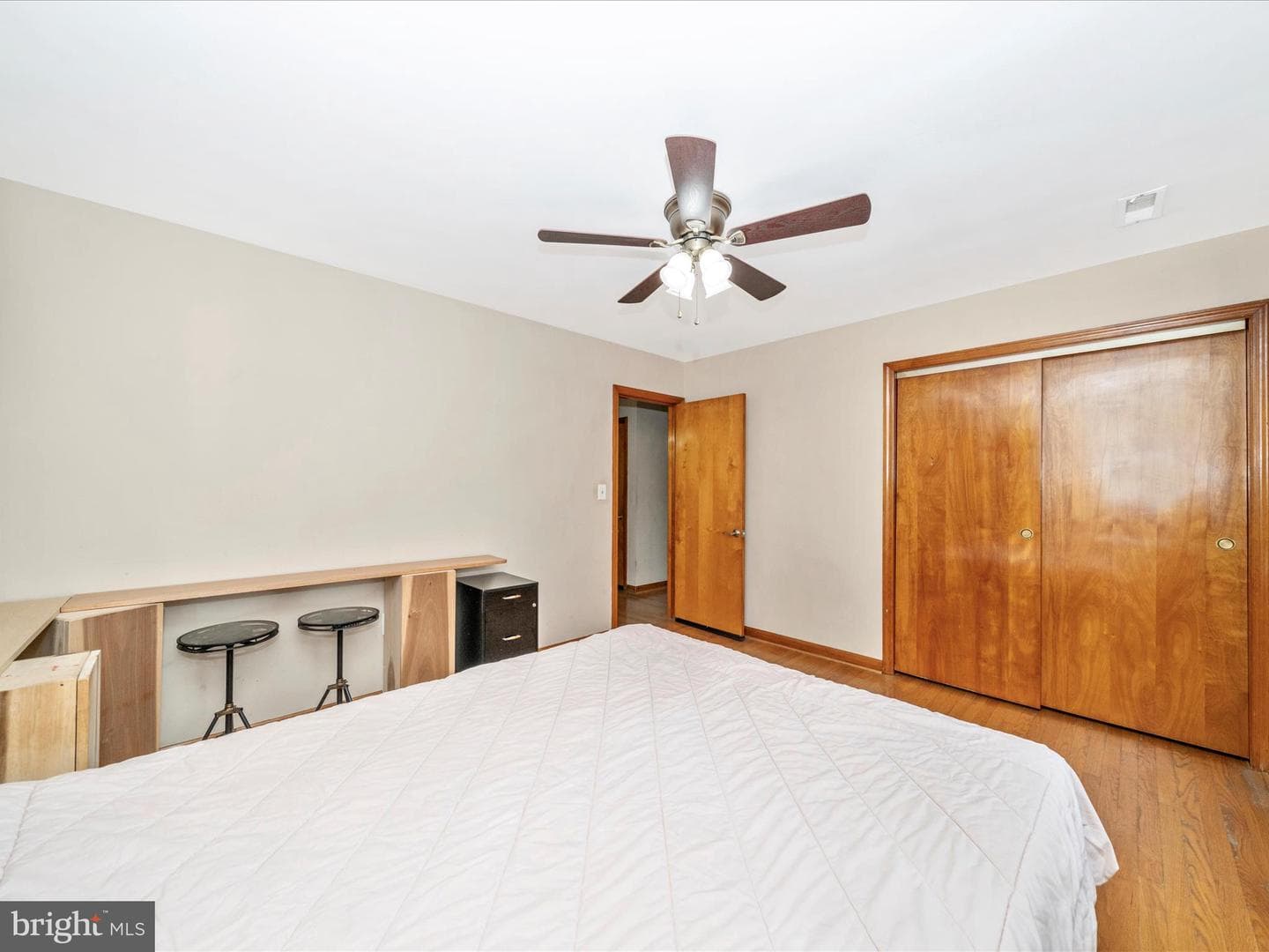 9523 Liberty Road photo 26