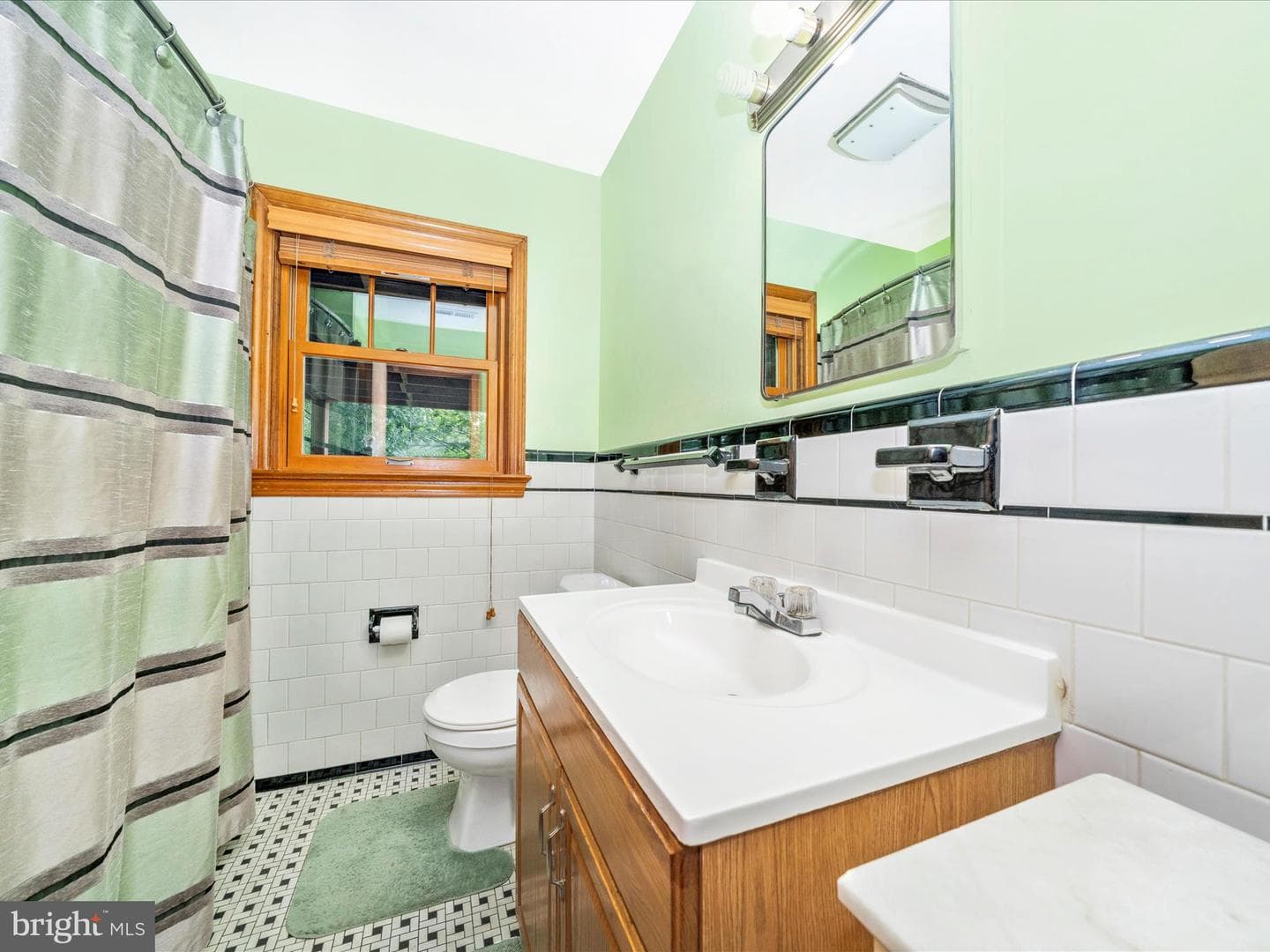 9523 Liberty Road photo 29