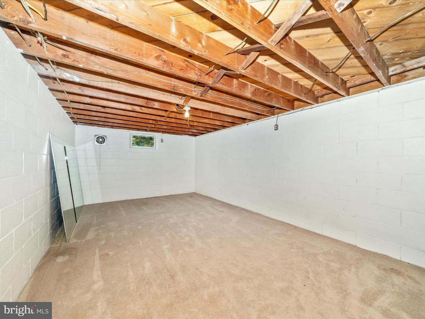 9523 Liberty Road photo 32