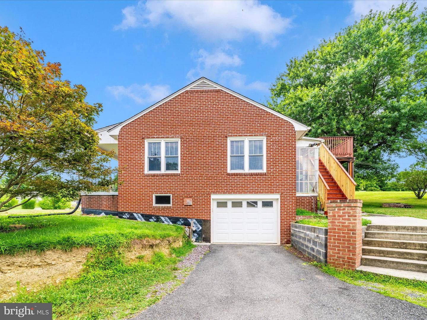 9523 Liberty Road photo 39