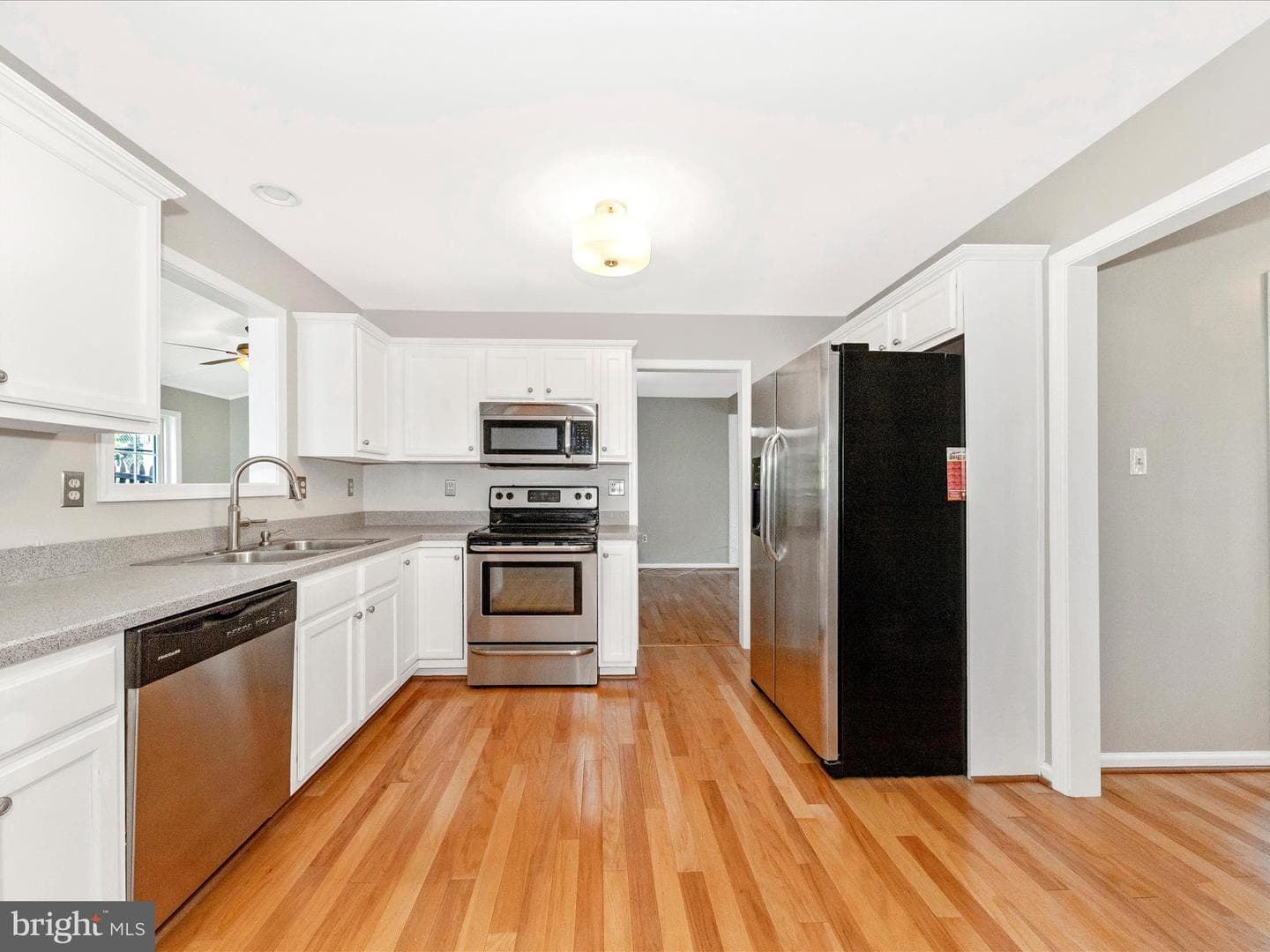 17 Terrace Avenue photo 12