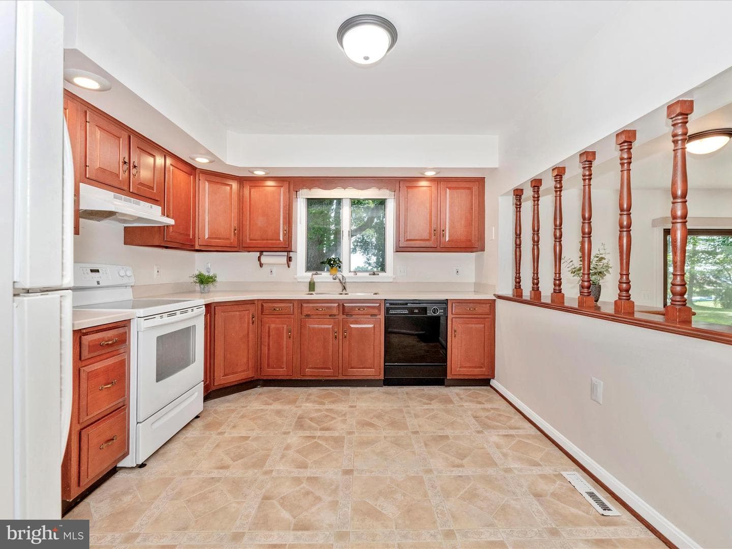 5018 Camelback Lane photo 11